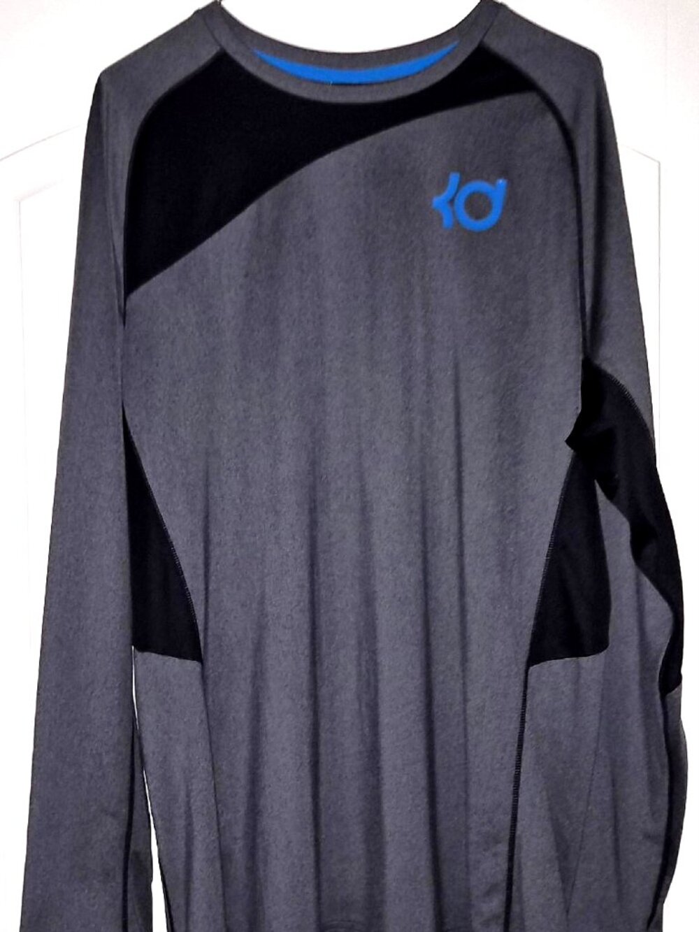 NIKE KD FEARLESS DRI-FIT MEN'S XL 618301-032 LONG-SLEEVE GRAY & BLACK SHIRT NWOT